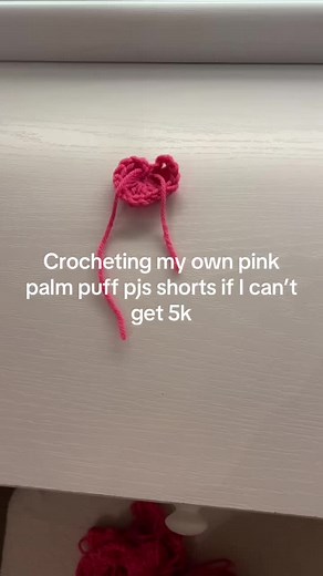 Crocheting Pink Palm Puff Pajama Shorts Tutorial