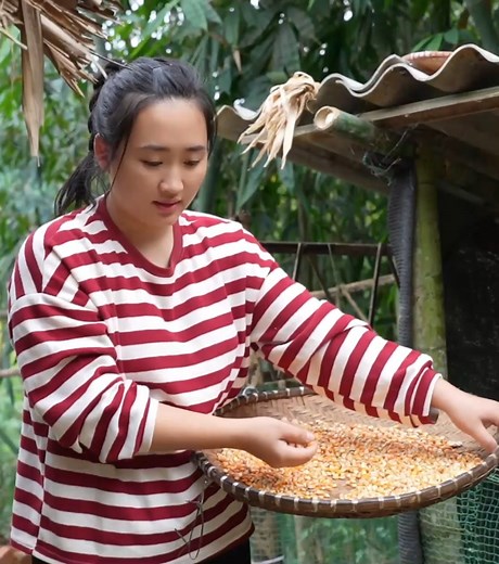 1051 What is that woman plotting with CEO Tuan_ Can the single mother avoid this trouble_ | Hard lifeshow