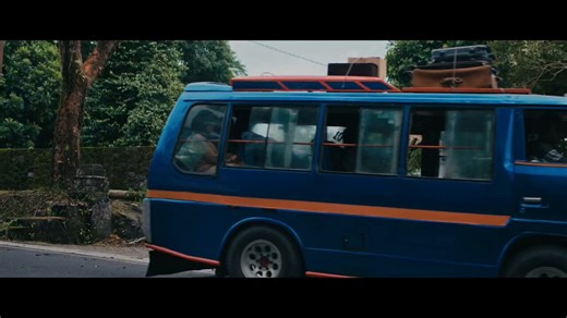 TIDAK ADA KO-ASS KAYAK BEGINI.TIDAK ADA.COBA YA YANG BENER DIKIT FILM INDONESIA INI KALO MAU NGAYAL BAWA2 PROFESI.