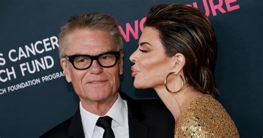 AMC releases first-look trailer of upcoming 'In the Kitchen with Harry Hamlin'