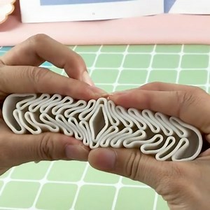 Watch magic silicone brush shoes on Amazon Live