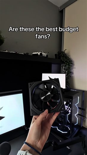 Best looking budget fans on the market rightnow! The interstallar V2RS from @Jungle Leopard AMAZON EUR ! Thanks to them!🫡 #interstellar #V2RS #fans #pcbuild #blacksetup