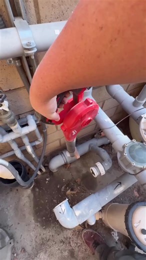 Basic_ Maybe_ But this apartment complex pool stil #mechanic #PlumbingServices #plumbing #plumber #mechaniclife #mechanical #poolvilla #pool | Pool Volution