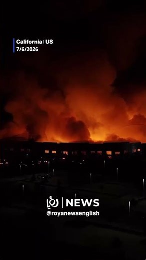 Massive fire destroys warehouse in Ontario, California