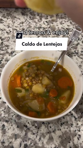 Cooking Mexican Lentil Soup: A Warm and Delicious Dish for Chilly Weather