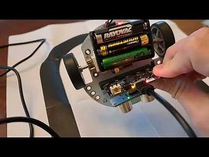 Using HolaSmart HS1002 Robot car for Micro:bit -- code install + using the car