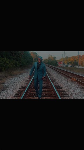 HAPPY NEW YEARS IN FOR THE 2026 MOTTO FOR THE REST OF OUR LIVES IS IM TIRED BOSS OF WORRYING ABOUT ANY AND EVERYTHING THAT I CAN NOT CONTROL! NO MATTER WHAT YOU ARE TIRED OF LET IT GO AND LIVE YOUR LIFE IN PEACE #Happiness #letsgovirlal #comedianmranthonyray #Peace