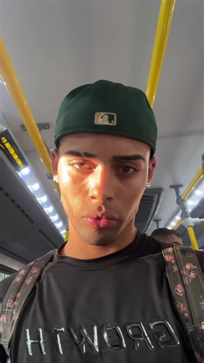 Bronz Man: A Black Men's Beauty