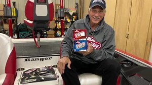 11K views · 616 reactions | You know more people are starting to understand, that your line effects the performance of your baits and how realistic it looks in the water. Here’s some info on Berkley Fishing Trilene XL and XT. These lines paired with the right baits will help y’all catch more fish. #trilene #berkleyfishing #knowledge #catchmorefish | Hank Parker | Facebook