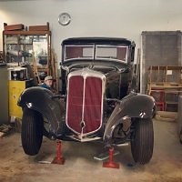 Hot Rods - 1932 Chrysler CI build..