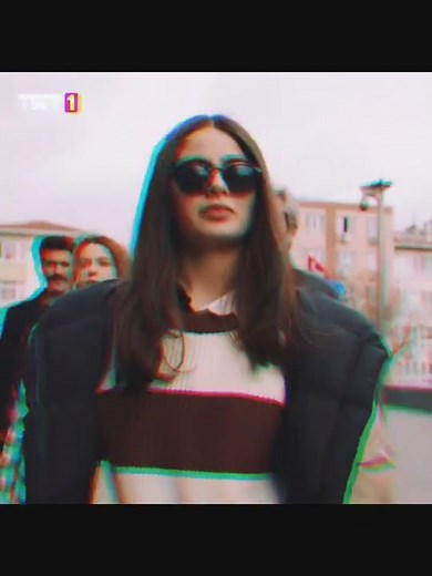 Tozkoparan İskender Mavi Ay Klip