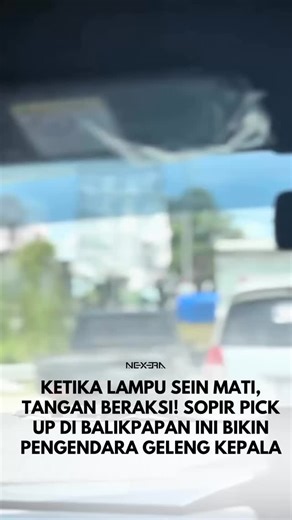 Nexera Entertainment on Instagram: "Lampu sein off? Tenang, masih ada sein manual 👋 Sebuah mobil pick up jadi sorotan karena diduga lampu seinnya tak berfungsi. Bukannya panik, sopirnya justru pakai cara klasik: tangan diulurkan keluar jendela sebagai tanda belok kiri. Simpel, kreatif, dan sukses bikin pengendara lain senyum di jalan. Kadang solusi jadul memang paling ngena 😅 Kalau lo ketemu di jalan, paham nggak nih maksudnya? 👀👇 Sc: tt/iyaaain.hh #nexeraentertainment #nexinfo"