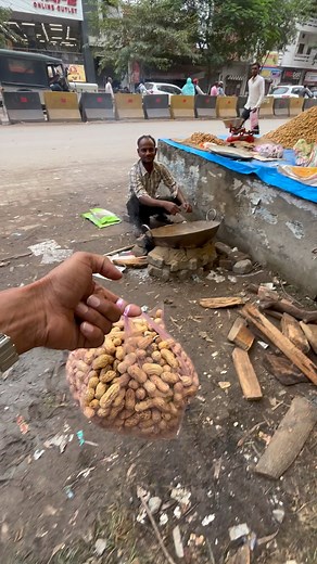 30 रुपये के TATA नमक से UP का चखना बना दिया 😋🤣👌 | Secret Vlogger