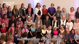 55K views · 1K reactions | Dit Urker kinderkoor zingt uit volle borst! En dat levert aandoenlijke beelden op....:) | Evangelische Omroep (EO) | Facebook
