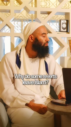Reverts don’t leave because Islam failed them. They leave because they were left alone. No support. No brotherhood. No guidance. No one to walk with them after shahadah. That’s exactly why The Revert Umrah exists. We’ve just launched our GoFundMe to help fund the next free Umrah trip for reverts, giving new Muslims the support, healing, and brotherhood they need to stay firm. 🤍 If this message hit you, help us turn it into action. 🔗 Donate through the link in bio
