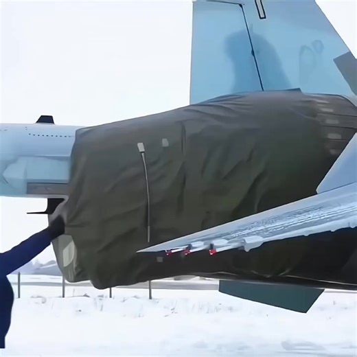 18K views · 2K reactions | Sukhoi Su-35S Flanker-E also known as Super Flanker is a Russian 4.5 Generation Super Maneuverable Multirole/Air Superiority Fighter Jet designed by the Sukhoi Design Bureau and built by Sukhoi. #RussianAirForce #Ruaf #Su35Flanker #military #aviation #Su35SuperFlanker #Su35 #Su35S | Sukhoi Aviation | Facebook