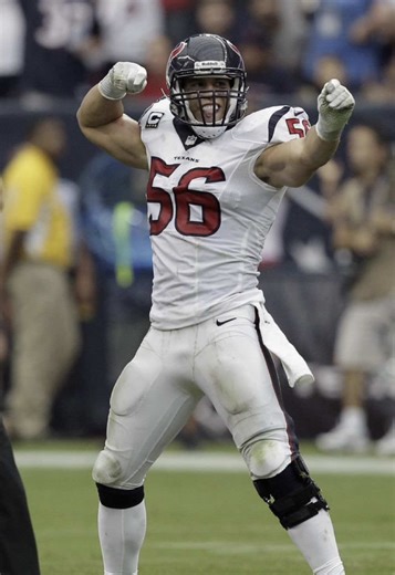 eating a headbutt without a helmet is wild💀 #nflcole #briancushing #fyp #trending #viral
