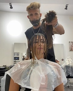 556 reactions · 52 shares | Nei Saloni Revolution Style, vengono...