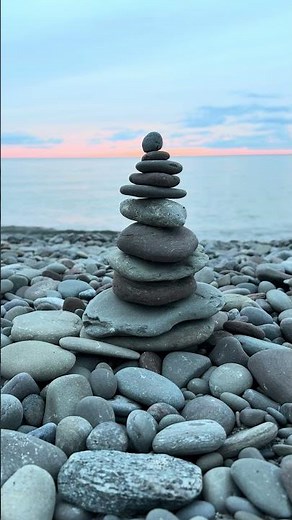 Finding peace on the shores of Lake Ontario #travel #nature #peaceful