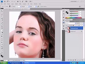Adobe Photoshop CS4 Easy Retouching Tutorial by Azmi Ali ( HD )