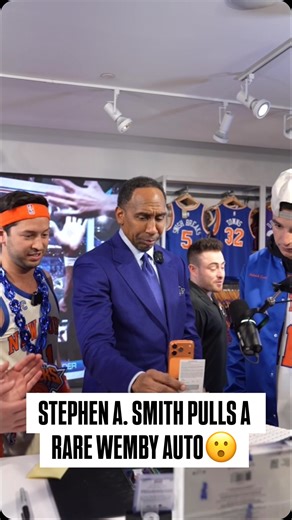Swish Breaks on Instagram: "@stephenasmith with the hot hands 🔥 🤲 #wemby #toppschrome #autograph"