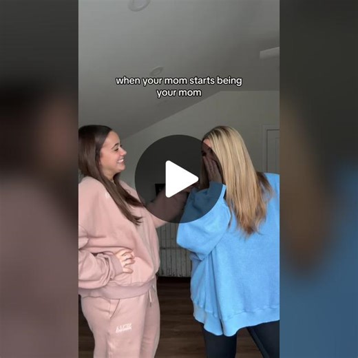 like girl i thought we were bffs why are you handing me a vaccum💀 #girls #relatable #mom #bff #trend