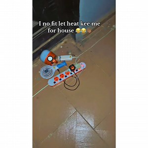 121K views · 1.5K reactions | Man Reveals How He Connected Light from Neighbour's Socket to Power His Fan : @socrate_6201 | RealGist Naija | Facebook