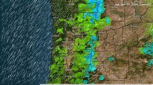 A frontal system will continue to facilitate widespread precipitation across the region this morning in addition to breezy/gusty winds along the coast and through the Columbia Gorge. Expect steadier light rain to break to showers this afternoon. ☔️➡️🌦️ | US National Weather Service Portland Oregon