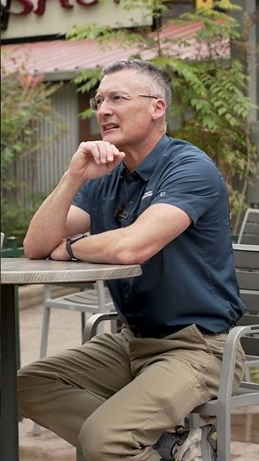 Getting to know the bears with Rick and Marco | Amazing Wildlife Podcast