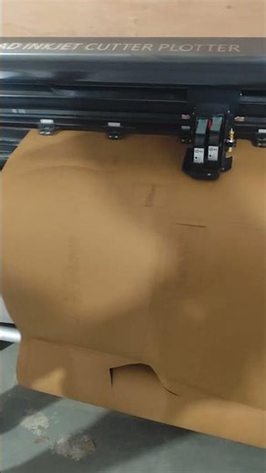 PATTERN MAKING AND CUTTING WITH PLOTTER MACHINE