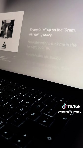 #roxanne #lyrics #applemusic #viral #fyp