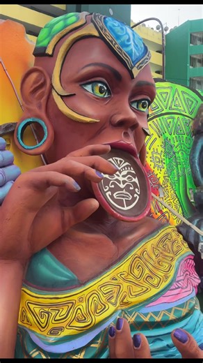 Carnaval de Negros y Blancos en Atacames. Un pedacito de su cultura en la playa. #ViajaConNosotros #EcuadorTurismoAventura #carnavaldenegrosyblancos #beach #atacames