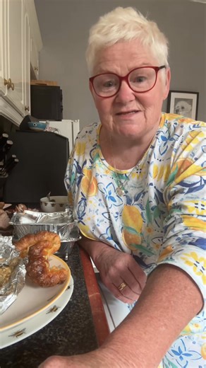 31K views · 813 reactions | Welcome to the Leftovers Club… membership includes reheating skills  #Leftovers | Nannabea Cooking | Facebook