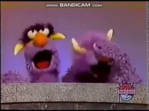 Rocket Classic Sesame Street Two-Headed Monster RUN (1980)