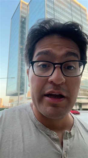 ❌ Ex-Amazon engineer reveals why most data career transitions fail... It's NOT about taking endless courses. Or watching YouTube tutorials. The truth? Companies make hiring decisions in a 1-hour interview. But you're spending months learning stuff that won't even come up. That's why we've helped thousands land data roles using a different approach: ✅ Personalized skill gap analysis ✅ Direct recruiting pipeline to actual interviews ✅ Mock interview prep with FAANG veterans ✅ Proven negotiation fr