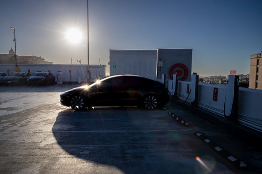 A Power Outage Means You Can't Charge Your EV: What Do You Do?