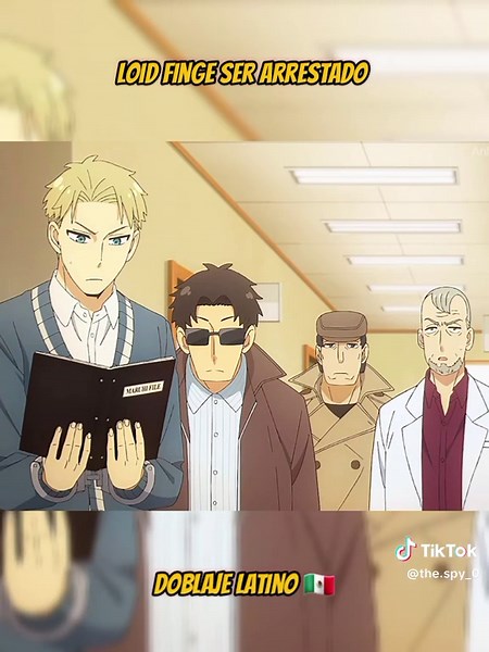 Loid Finge Ser Detenido en Spy x Family