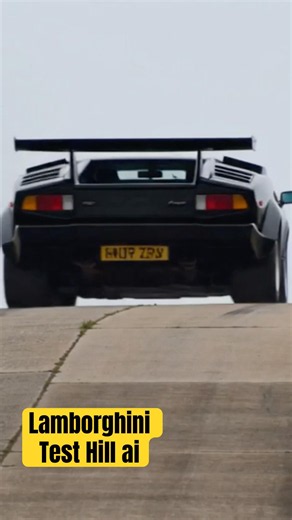 Lamborghini Countach takes on a Hill Climb !