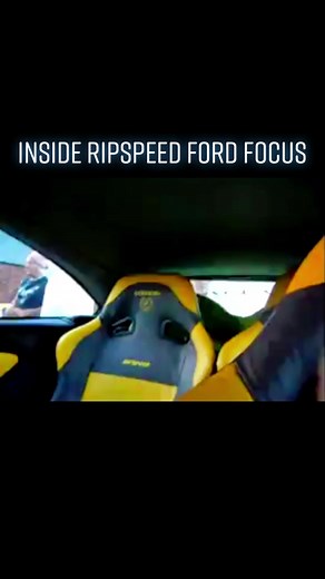 Video taken showing of the Ripspeed Focus’ Sound System. #cars #modifiedcars #ukcarscene #maxpower #maxpowercars #maxpowermemories #ripspeed #oldskool #boyracer #2000sthrowback #ford #fordfocus
