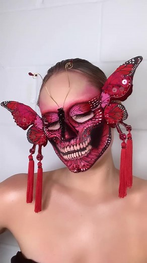 Spooky Halloween Skull Makeup Tutorial