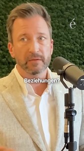 39K views · 681 reactions | Kommunikation formt Beziehungen und Beziehungen formen Lebensqualität. Daher lohnt sich die Beschäftigung damit. In meinen Trainings und Vorträgen frage ich oft, wie bedeutsam eigentlich Kommunikation ist. Die Bedeutsamkeit steht auf in einem sonderbaren Verhältnis zu der Zeit, die wir aufwenden, um über Kommunikation nachzudenken. Es lohnt sich sehr, hier mehr zu investieren... | René Borbonus | Facebook