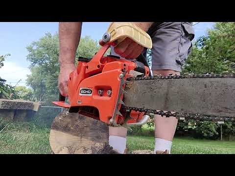 Echo CST 610EVL vintage two cylinder chainsaw, the Evil Twin