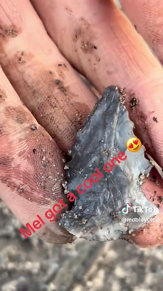 Discovering Unique Arrowheads and Artifacts Outdoors