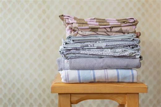 10 Smart Ways To Repurpose Old Sheets