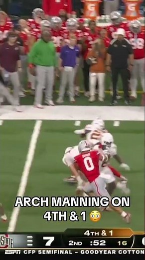 Arch Manning converts on 4th down 👀