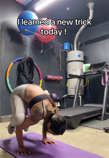 Crow to Headstand Pose: Core Strength