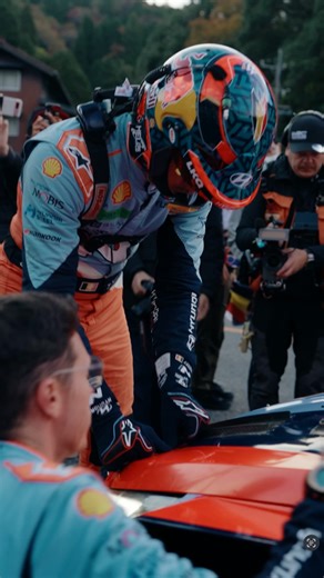 ❌ Game over for @thierryneuville and @mwcodriver on Saturday, they've been forced to retire for the day with a broken driveshaft. #RallyJapan #WRC | Hyundai Motorsport