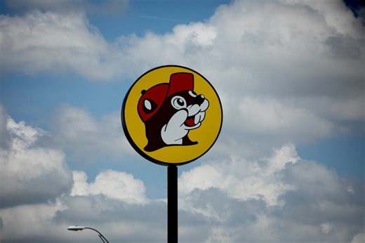 Buc-ee's turns into storm shelter as tornado rips through Texas