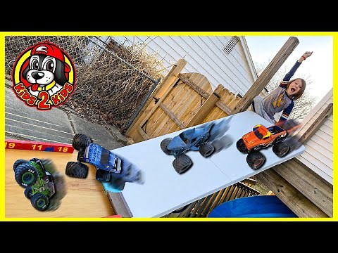 Monster Jam & Hot Wheels Monster Truck Toys - Downhill Racing SUPER RAMP Plastic Army Men Knock Down