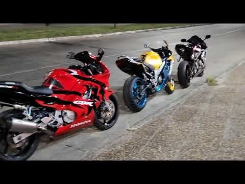 Pequeño vistazo a mi moto actual, Honda CBR F3 98´.